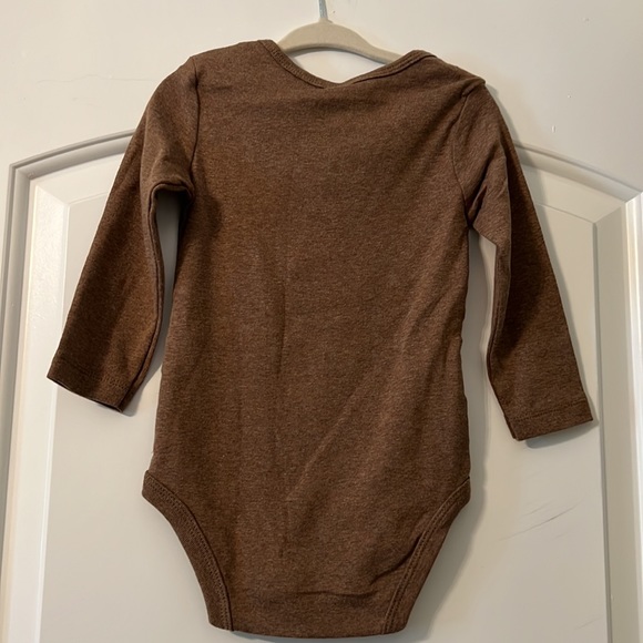 Carters football onsie 18 months - Picture 3 of 5